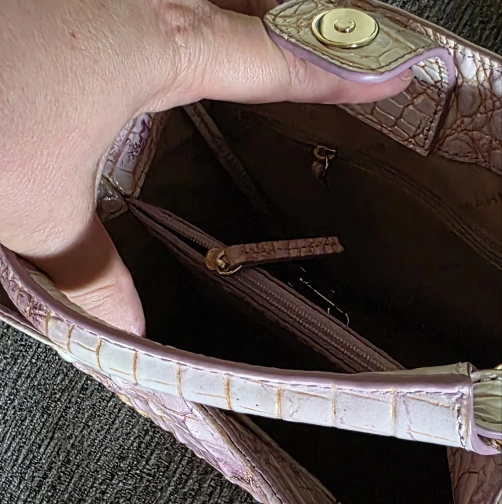 Brahmin Mini Amelia Lilac Melbourne Bucket Bag / Crossbody - Picture 10 of 16